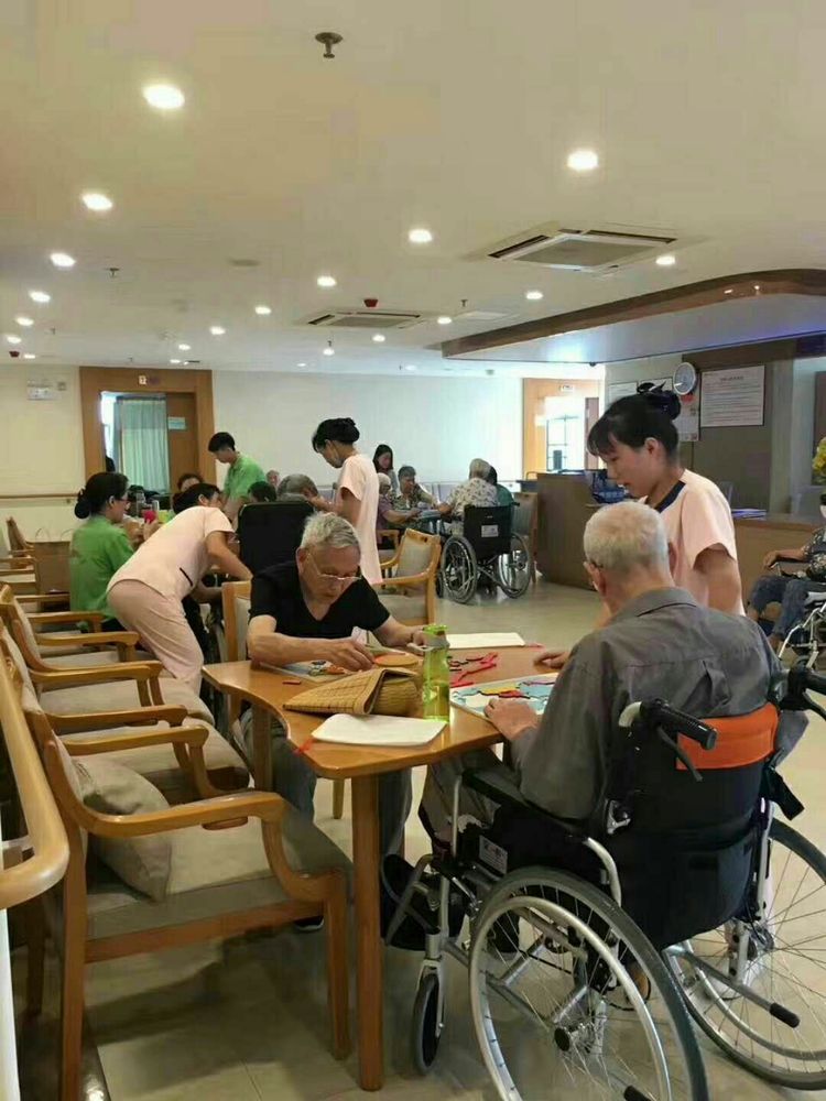 愿岁月温柔，时光静好——致养老院老人的康复祝福